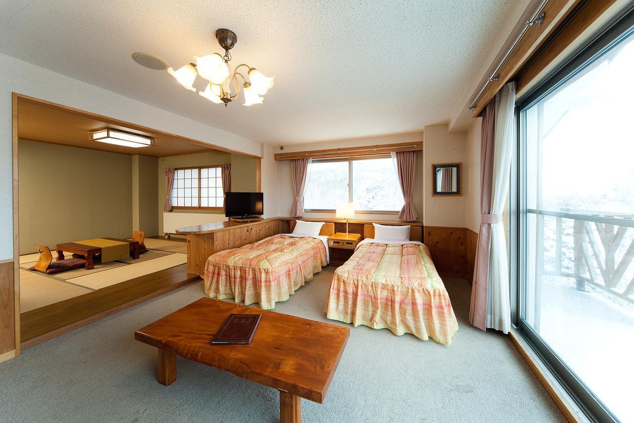 Hotel Mount Shiga Yamanouchi  Exteriör bild
